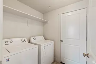 154 W 7th St S, Ogden, UT 84404 - Photo 7