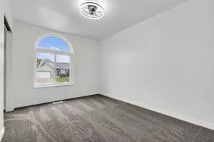 2308 S 1520 W, Syracuse, UT 84075 - Photo 19