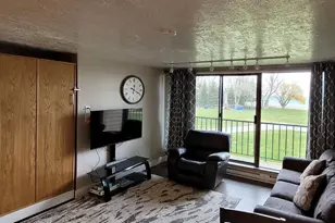 2176 S Bear Lake Blvd # 445, Garden City, UT 84028 - Photo 7
