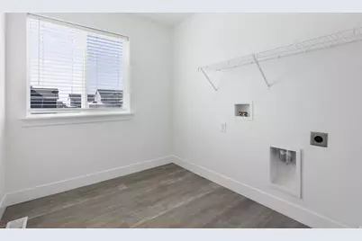 192 E Dry Mountain Rd, Eagle Mountain, UT 84005 - Photo 17