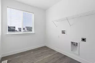 192 E Dry Mountain Rd, Eagle Mountain, UT 84005 - Photo 17