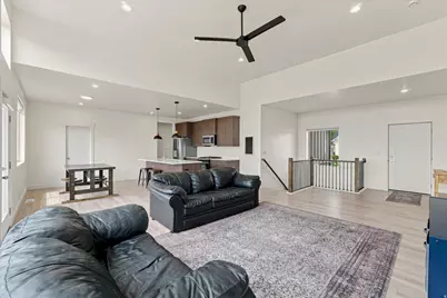 273 W 400 S, Lehi, UT 84043 - Photo 7