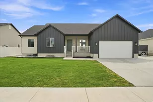 273 W 400 S, Lehi, UT 84043 - Photo 3