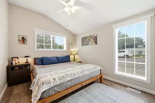3452 S 2000 E, Salt Lake City, UT 84109 - Photo 25