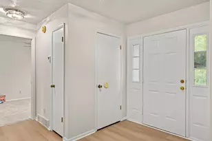 339 Carol Dr, Layton, UT 84041 - Photo 15