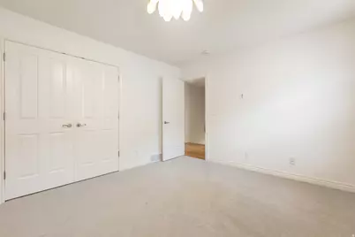 551 E Purple Lilac Ln S, Sandy, UT 84070 - Photo 25