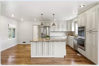 1925 E Hillcrest Ave, Salt Lake City, UT 84106 - Photo 7