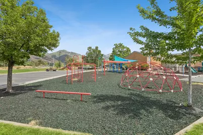 1925 E Hillcrest Ave, Salt Lake City, UT 84106 - Photo 83