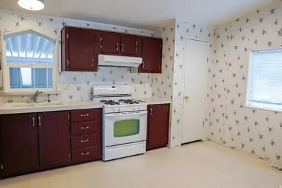 120 N 350 W #225, American Fork, UT 84003 - Photo 15