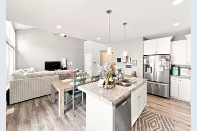 9256 S Ashbourne Dr #155, Sandy, UT 84094 - Photo 11