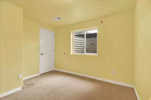 156 E 2050 N, North Ogden, UT 84414 - Photo 23