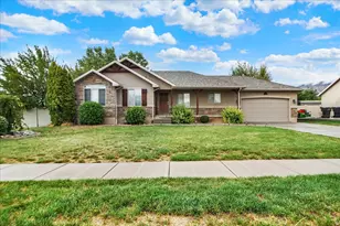 156 E 2050 N, North Ogden, UT 84414 - Photo 1