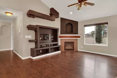 156 E 2050 N, North Ogden, UT 84414 - Photo 5