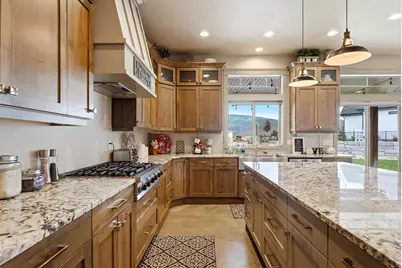 560 Aspen Rd, Francis, UT 84036 - Photo 17