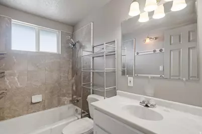 2211 Valley Dr, Layton, UT 84040 - Photo 11