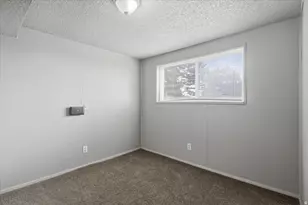 2211 Valley Dr, Layton, UT 84040 - Photo 15