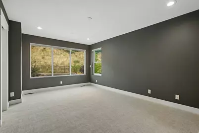 73 E Columbus Ct, Salt Lake City, UT 84103 - Photo 21