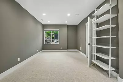 73 E Columbus Ct, Salt Lake City, UT 84103 - Photo 29