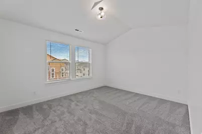 1475 W Skyline Dr, Saratoga Springs, UT 84045 - Photo 13