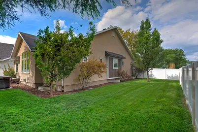 3981 S Orchard Park Court E, Holladay, UT 84124 - Photo 3