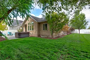 3981 S Orchard Park Ct E, Holladay, UT 84124 - Photo 53