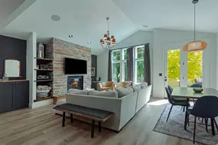 3981 S Orchard Park Ct E, Holladay, UT 84124 - Photo 9