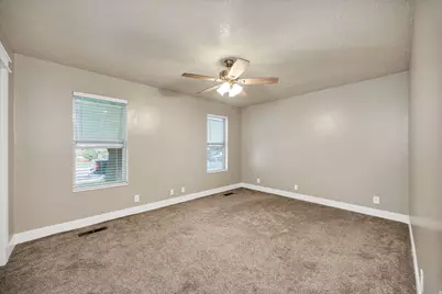 2536 N 300 E, North Logan, UT 84341 - Photo 9