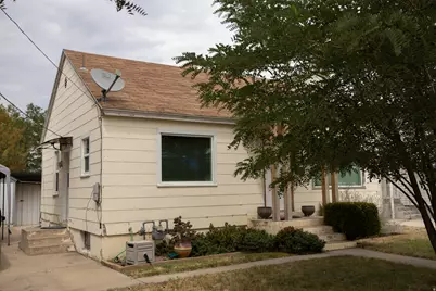 2086 W 5600 S, Roy, UT 84067 - Photo 3