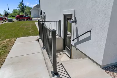 1340 N 1275 E #13, Logan, UT 84341 - Photo 33