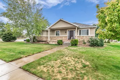 190 E 300 S, Fillmore, UT 84631 - Photo 5