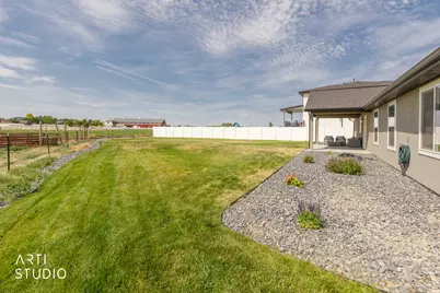 3673 W Stanmore Dr, Taylor, UT 84401 - Photo 35