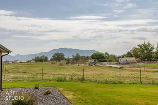 3673 W Stanmore Dr, Taylor, UT 84401 - Photo 31