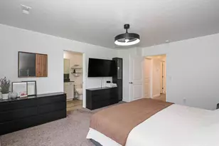 69 N Heading Row E, Saratoga Springs, UT 84045 - Photo 17