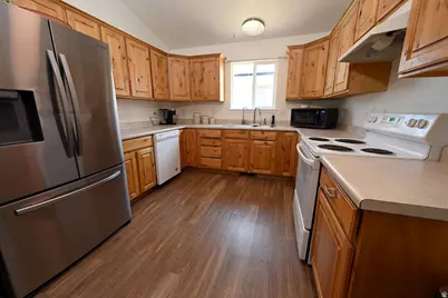 1644 E Ridgefield Rd, Spanish Fork, UT 84660 - Photo 3