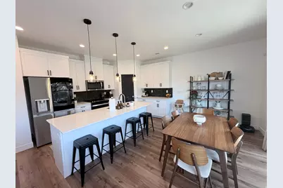 738 E Desert Cactus Dr #104, Washington, UT 84780 - Photo 3
