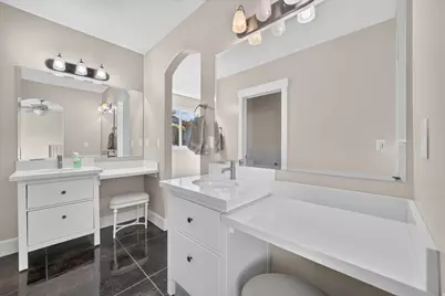 1084 E Loch Lomond Cir, Syracuse, UT 84075 - Photo 37