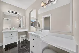 1084 Loch Lomond Cir, Syracuse, UT 84075 - Photo 37