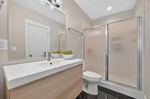 1084 Loch Lomond Cir, Syracuse, UT 84075 - Photo 35