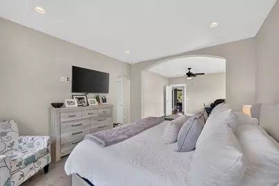 1084 E Loch Lomond Cir, Syracuse, UT 84075 - Photo 19
