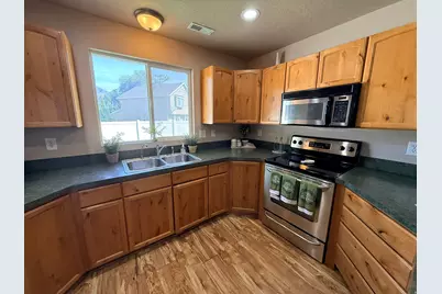 956 North St, Ogden, UT 84404 - Photo 7
