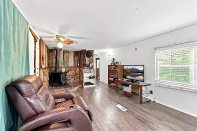 1150 N 200 W #19, Lehi, UT 84043 - Photo 3