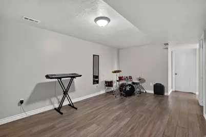 5917 S Brass Dr W, Salt Lake City, UT 84118 - Photo 11