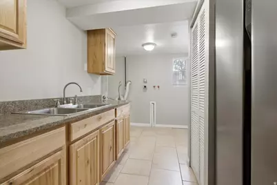 439 E Winchester, Murray, UT 84107 - Photo 25