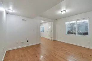 549 E Willow Springs Ln, Draper, UT 84020 - Photo 23