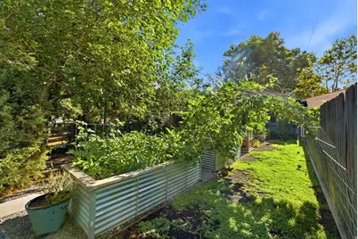 1466 S 400 E, Salt Lake City, UT 84115 - Photo 47