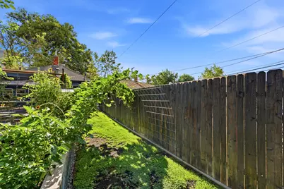 1466 S 400 E, Salt Lake City, UT 84115 - Photo 43