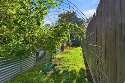 1466 S 400 E, Salt Lake City, UT 84115 - Photo 45