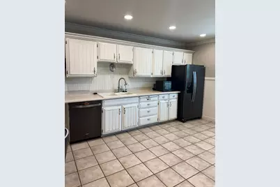 194 W 200 N, Lehi, UT 84043 - Photo 3