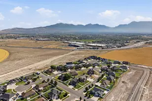 388 W McAllister Ln, Saratoga Springs, UT 84045 - Photo 9
