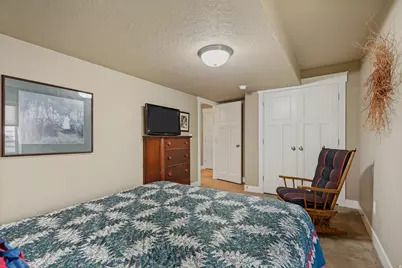 10254 S Crow Wing Dr, South Jordan, UT 84009 - Photo 37